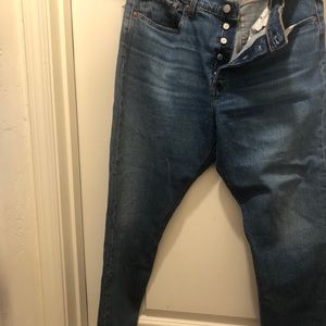 Levi’s wedgie straight jeans